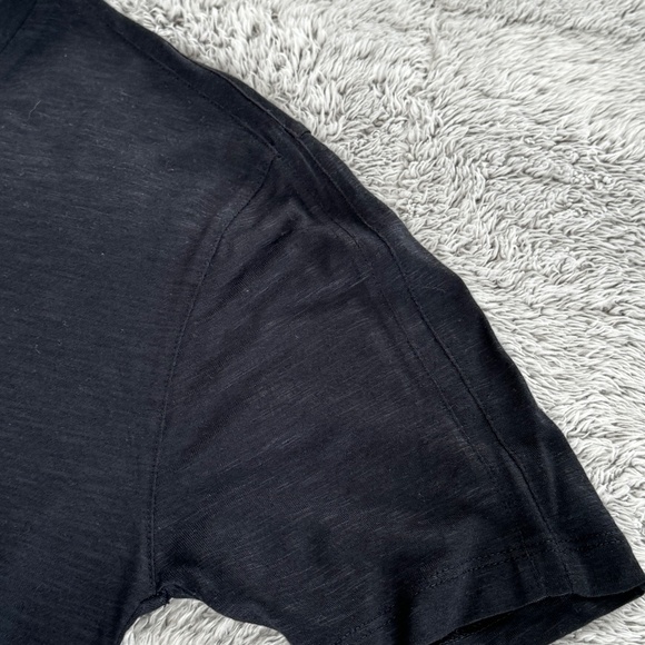 John Varvatos Black Short Sleeve Tee Contemporary Cut - Picture 3 of 4